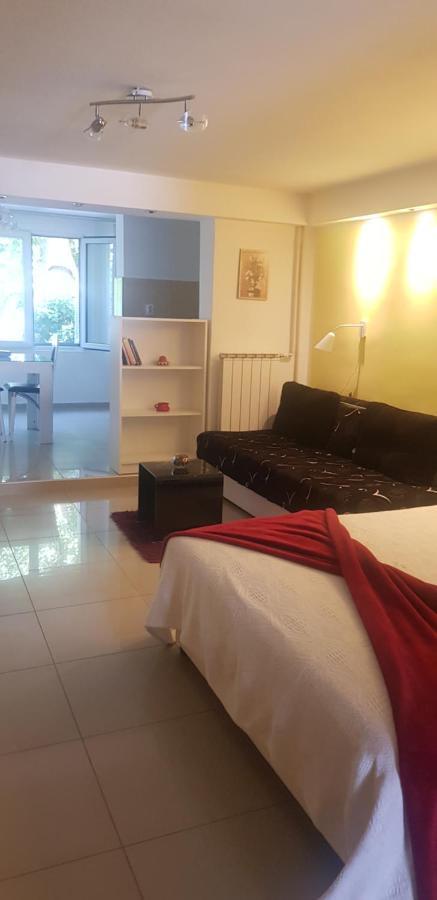 Apartment A&D Pančevo Esterno foto