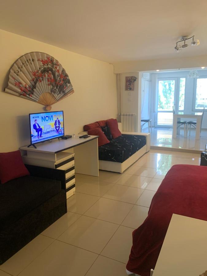 Apartment A&D Pančevo Esterno foto